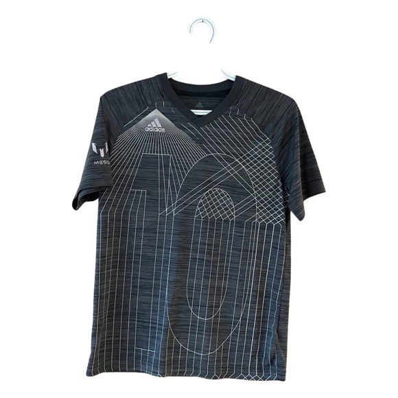 Adidas Black Athletic T-shirt - Picture 1 of 3